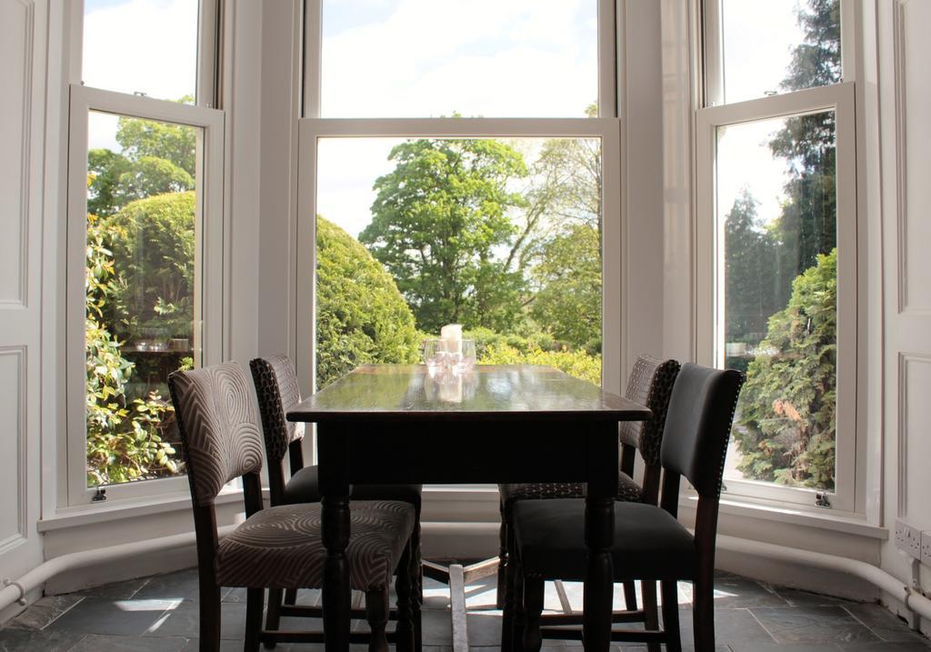 Mansion House Llansteffan Guest House Carmarthen Exterior photo